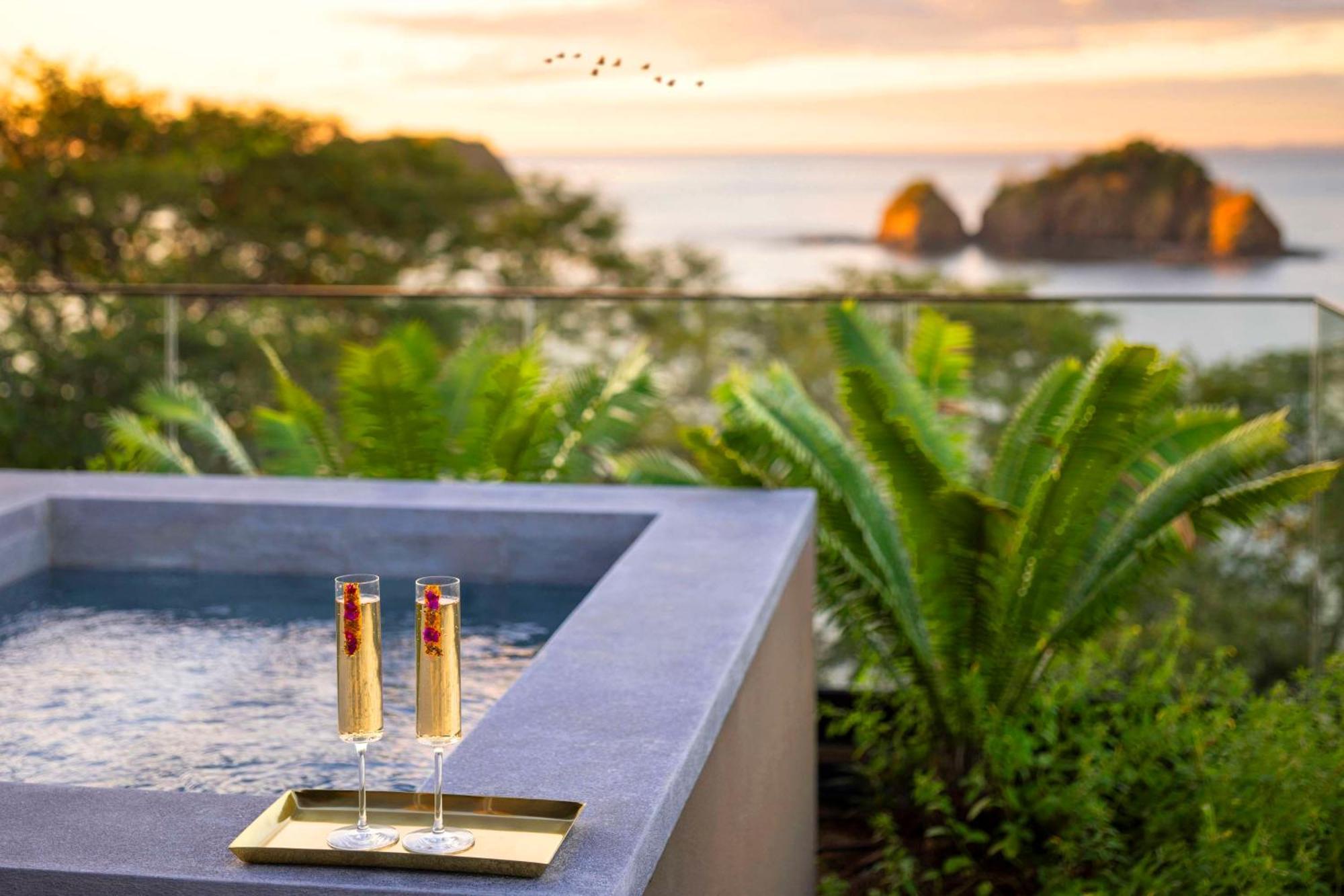 Waldorf Astoria Costa Rica Punta Cacique Hotel Екстериор снимка