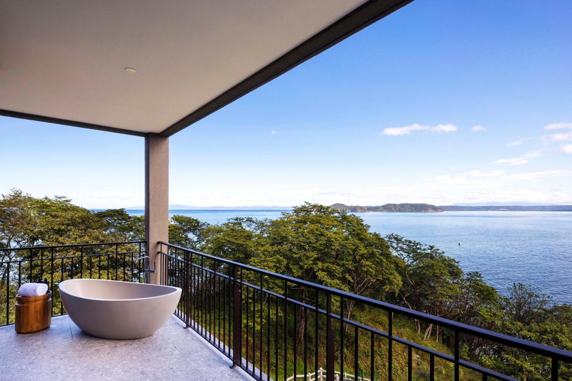 Waldorf Astoria Costa Rica Punta Cacique Hotel Екстериор снимка